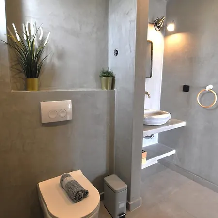 منزل للإقامة Zennova #61, Boutique In نيكيتي