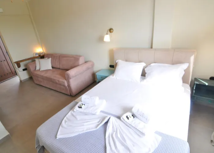 Zennova #61, Boutique In Δωμάτια σε οικογενειακή κατοικία *